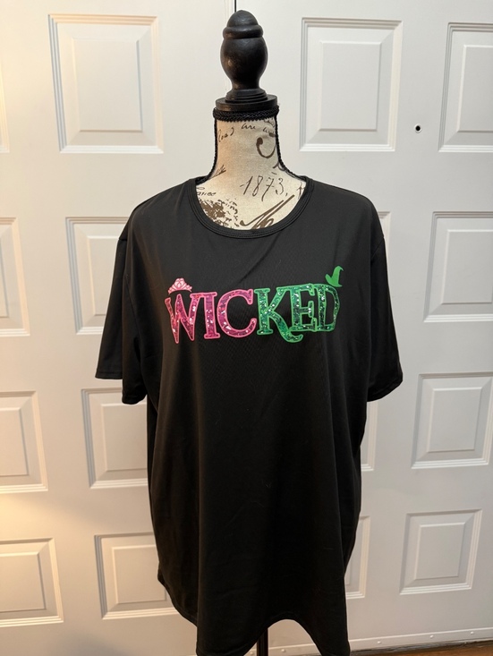 Tops - Black Wicked Graphic T-Shirt